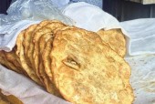 西藏的特色美食土特产？西藏有啥好吃的土特产？