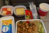 国航成都特色美食，成都国航在t几？