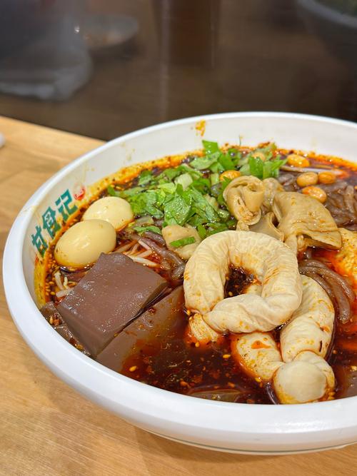 成都美食小吃肥肠肉，成都肥肠汤老字号？  第1张