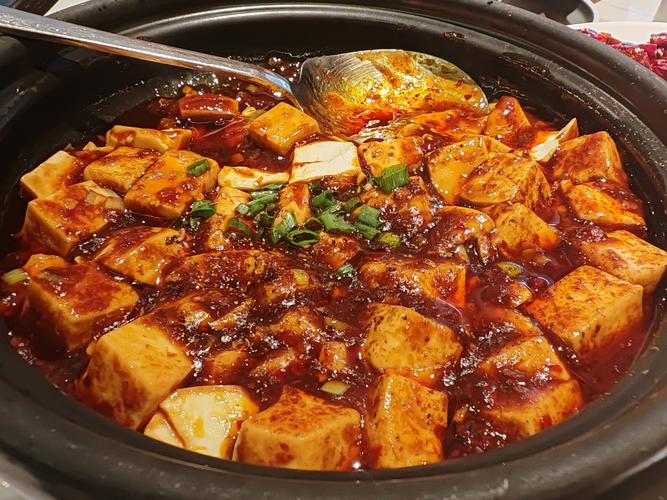 成都的特色美食有哪些，成都特色美食排名榜前十名  第3张