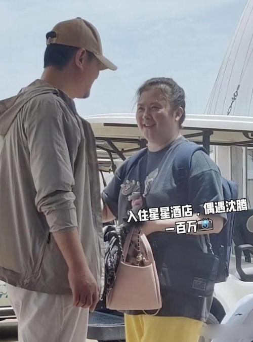 2012春晚沈腾灵异事件？沈腾春晚2012身后出现灵异事件？  第4张