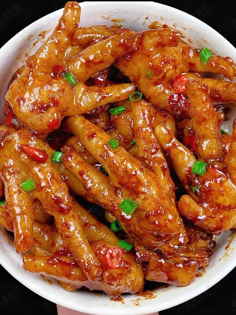 云南特产美食凤爪的做法？云南鸡爪做法？  第1张