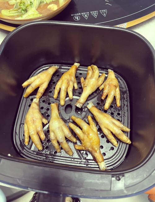 云南特产美食凤爪的做法？云南鸡爪做法？  第5张