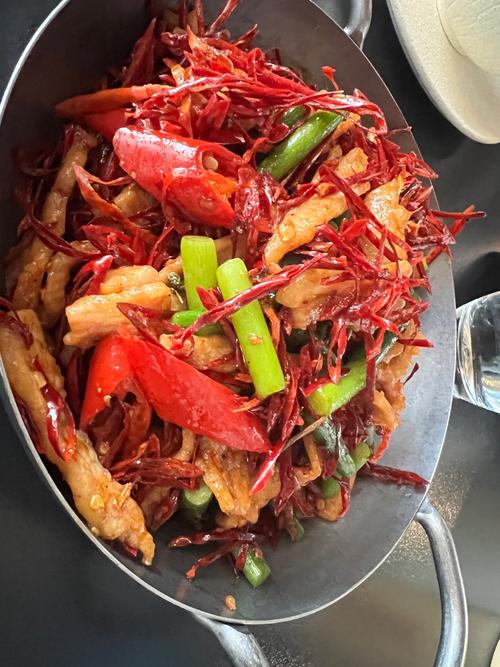 成都苗族美食小吃，四川苗族旅游  第3张