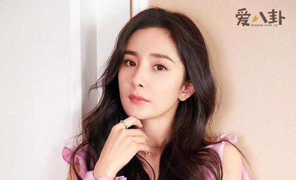 杨幂养了小鬼照片？杨幂养小鬼是怎么回事？  第2张