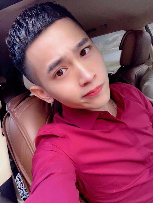 砸金伯帆大酒店军长是谁？砸金伯帆的是谁？  第1张
