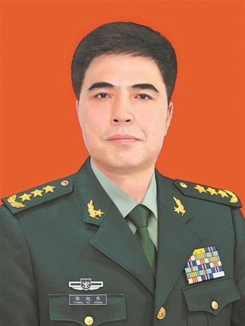 砸金伯帆大酒店军长是谁？砸金伯帆的是谁？  第5张