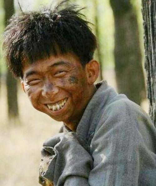 世界上最丑的人图片，世界上最丑的人的图片必须给我看  第3张