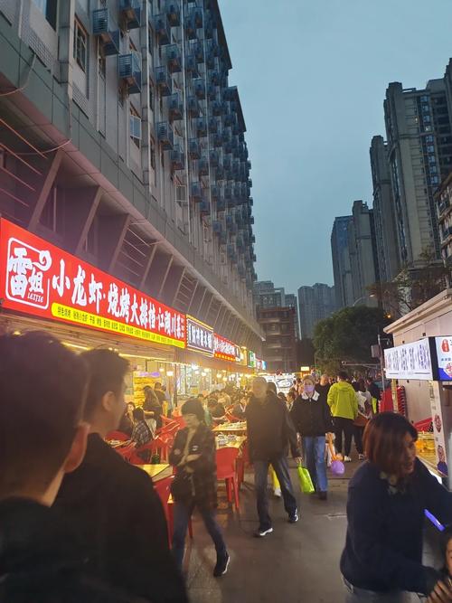 成都特色美食街在哪里，成都真正的美食街？  第6张