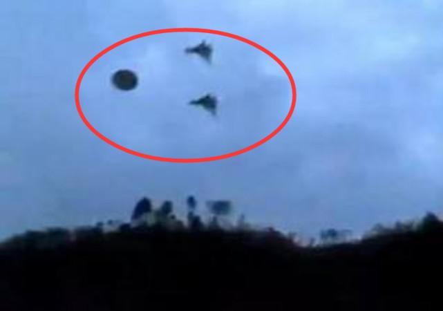 太阳被成千上万ufo包围，太阳巨大ufo？  第6张