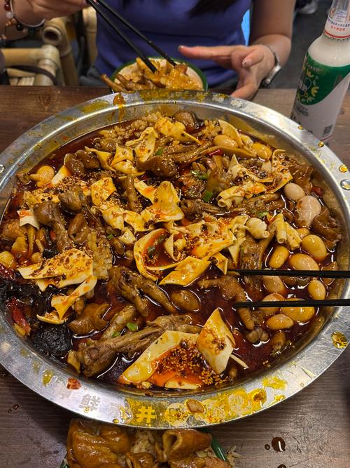 成都欢乐谷美食小吃？成都欢乐谷附近的小吃街？  第4张