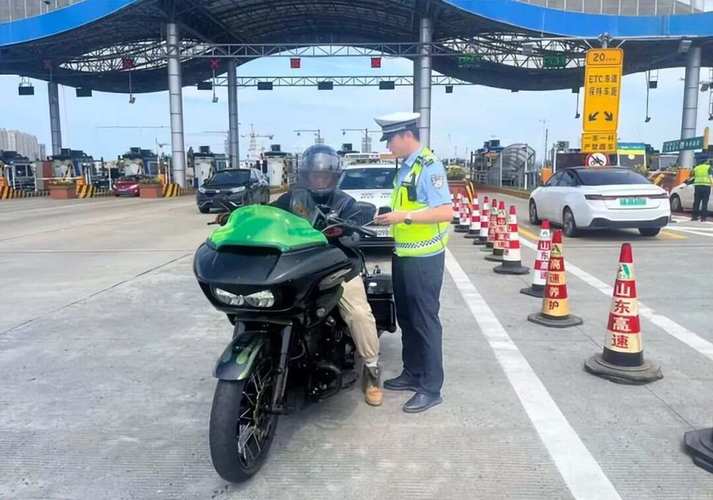 重庆摩托车可以上高速吗？重庆摩托车可以上高速吗2024？  第4张