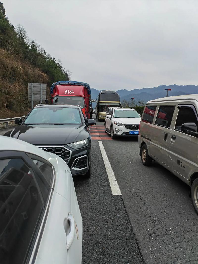 上海什么时候恢复正常交通？上海的交通停运了吗？  第1张