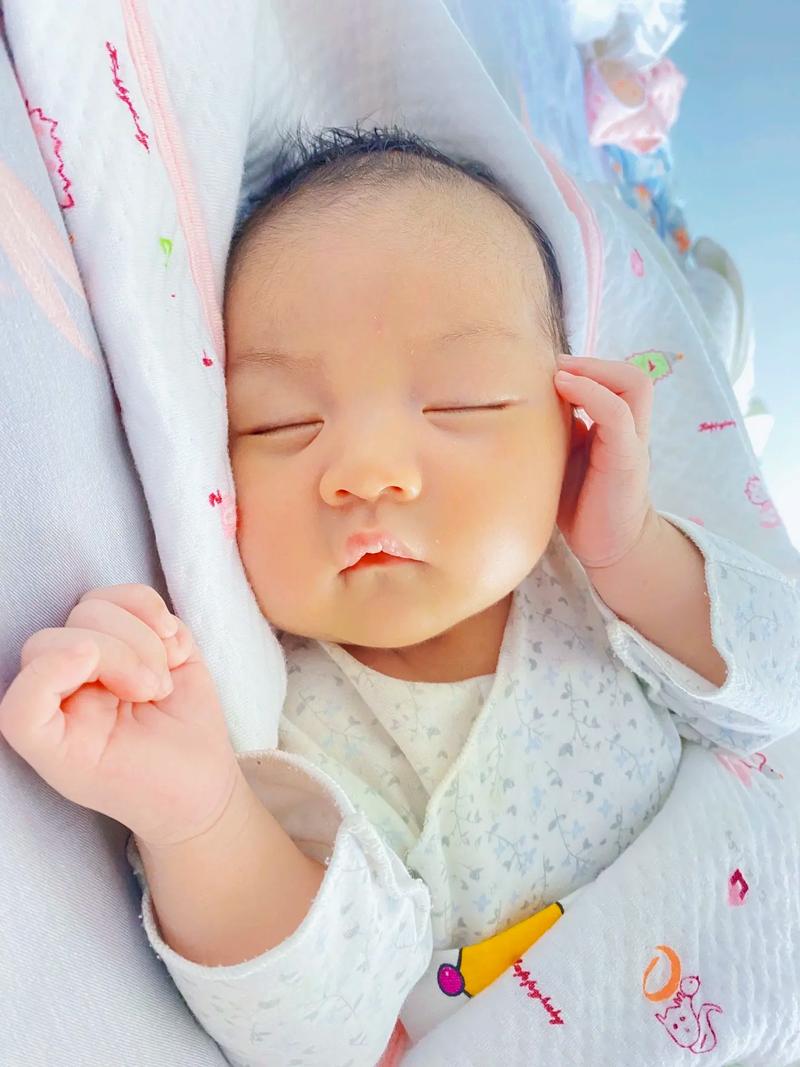 世界上最吓人的婴儿，世界上最恐怖的婴儿长什么样  第5张
