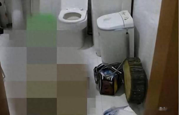 小女孩死亡遗体，小女孩死亡遗体光脚？  第1张