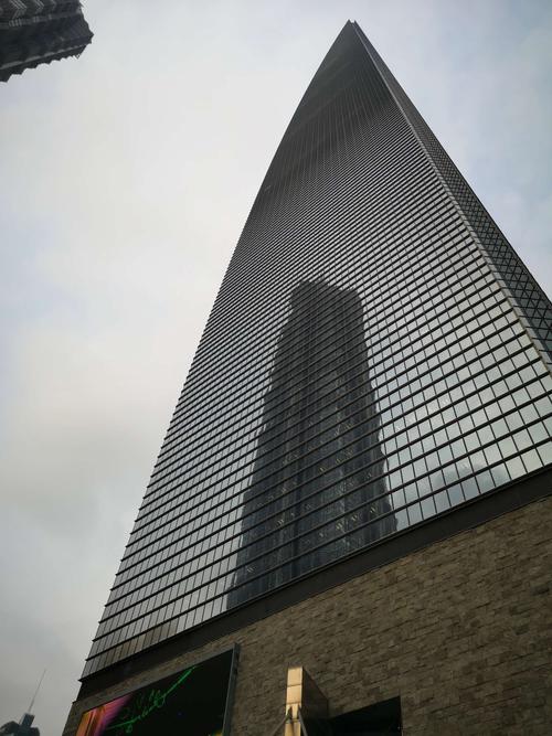 上海军刀楼事件灭门死五人，上海军刀楼最近被破了  第1张