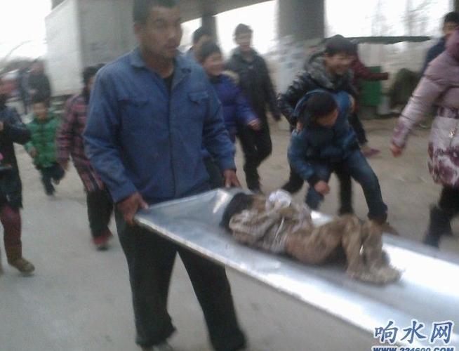 恐怖车祸现场胆小勿看视频？恐怖车祸现场图片大全？  第6张