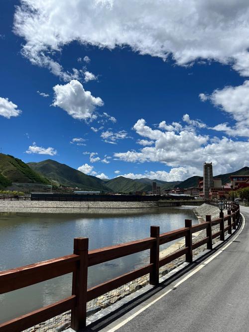 国庆节天气预报成都，2021国庆节成都天气  第1张