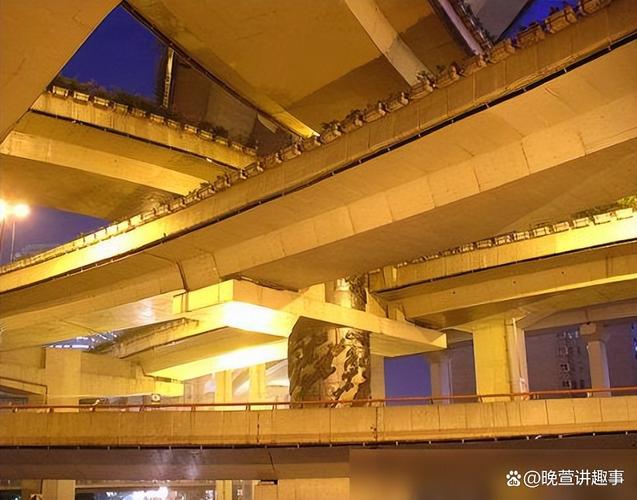 上海延安路高架龙柱传说，上海延安路高架桥龙柱的故事  第3张