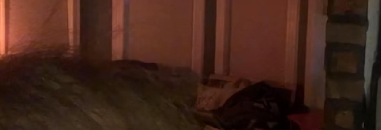 半夜电梯里有鬼吗？凌晨电梯？  第2张