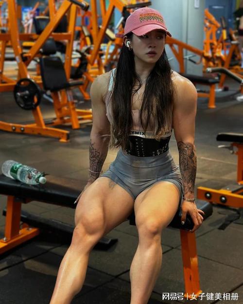 世界上最恐怖的肌肉女，肌肉最恐怖的小孩  第1张
