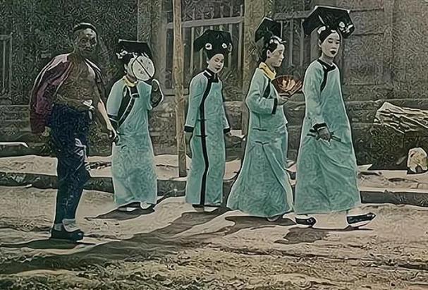 1992年故宫宫女事件照片，1992年故宫宫女现身照片  第5张