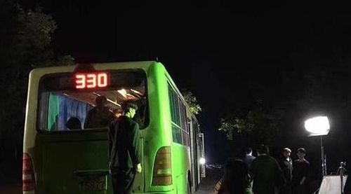 北京330公交车灵异事件全部过程视频？北京330公交车灵异事件知乎？  第2张
