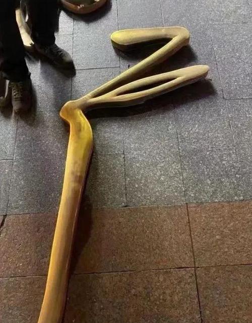 包含广州荔湾广场灵异事件中国诡实录的词条  第1张