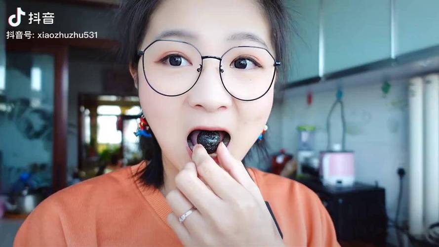 毛孔大芝麻的故事图片，毛孔与芝麻的故事？  第3张