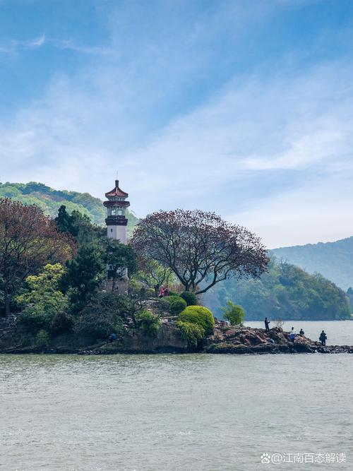 苏州太湖溺水事件真相，卫生间地砖缝隙用什么胶  第3张