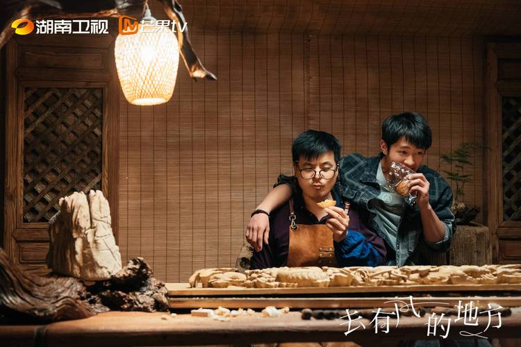 天使的房间禁曲试听中文版，天使的房间音乐？  第3张
