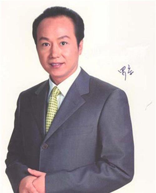春晚罗京事件是真的吗，2014春晚罗京出现相片  第3张