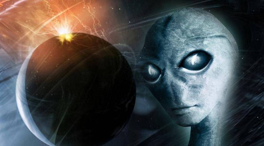 月球上外星人死尸，月球里有外星人？  第3张