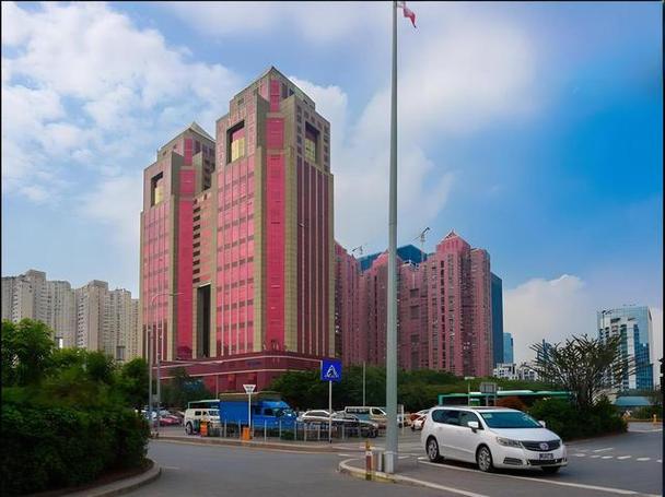 深圳中银大厦有人住吗，深圳中银大厦有人住吗多少钱  第2张