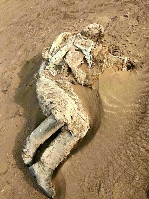 罗布泊恐怖生物照片？罗布泊可怕吗？  第3张