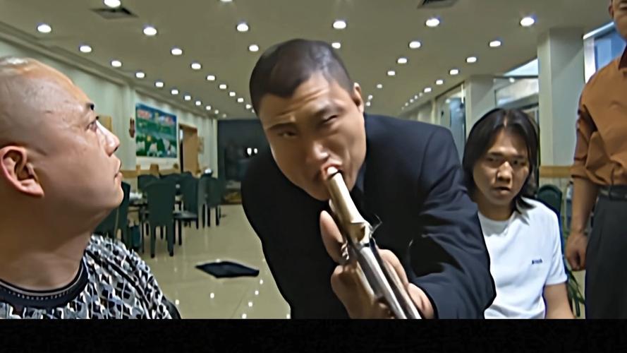 黑社会老大的照片，黑社会老大是什么意思?？  第3张