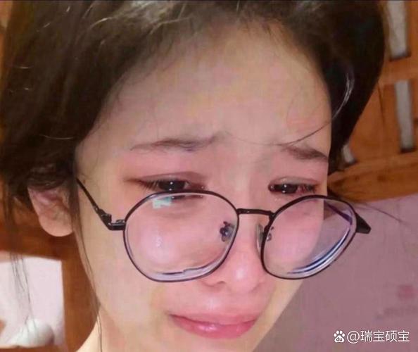 呼和浩特女子坠亡事件，呼和浩特女子遇害原因？  第4张